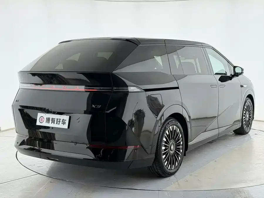 XPeng XPeng X9 XPeng X9 2025 model, pure electric, 740km ultra-long range (Max). 2025 — миниатюра 3