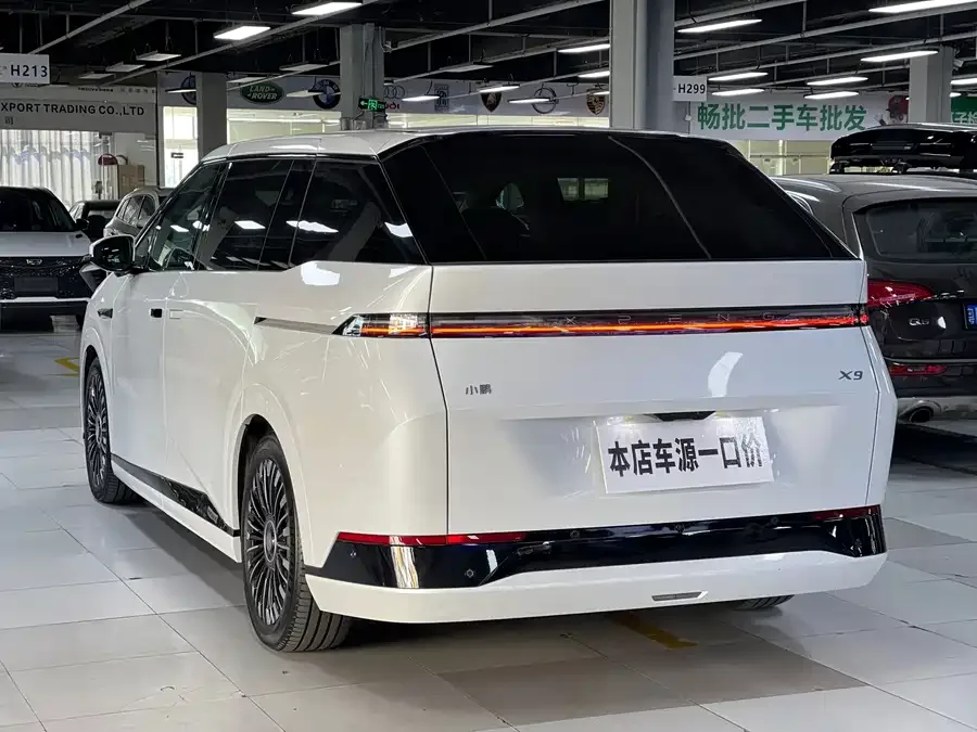 XPeng XPeng X9 XPeng X9 2025 model, pure electric, 740km ultra-long range (Max). 2025 — миниатюра 5