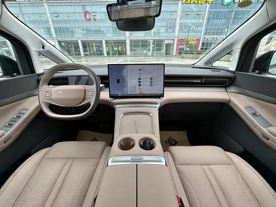 XPeng XPeng X9 XPeng X9 2025 model, pure electric, 740km ultra-long range (Max). 2025 — миниатюра 4