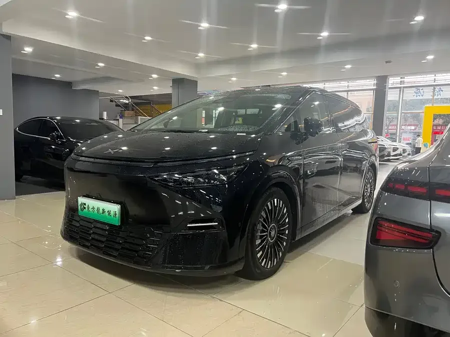 XPeng XPeng X9 2026