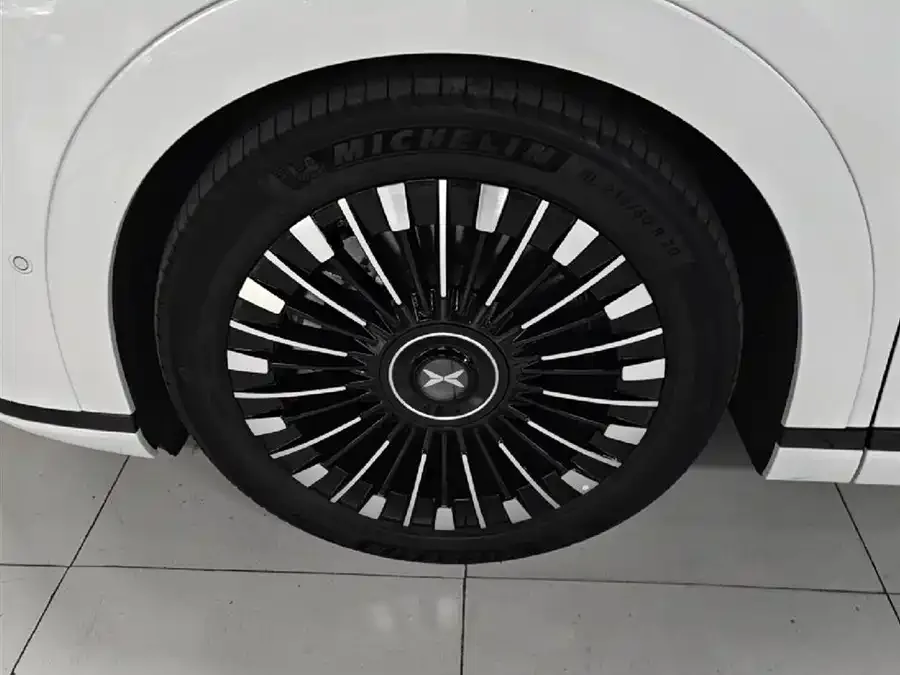 XPeng XPeng X9 XPeng X9 2025 model, pure electric, 740km ultra-long range (Max). 2025 — миниатюра 3