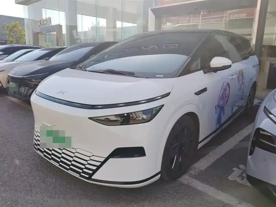 XPeng XPeng X9 2024