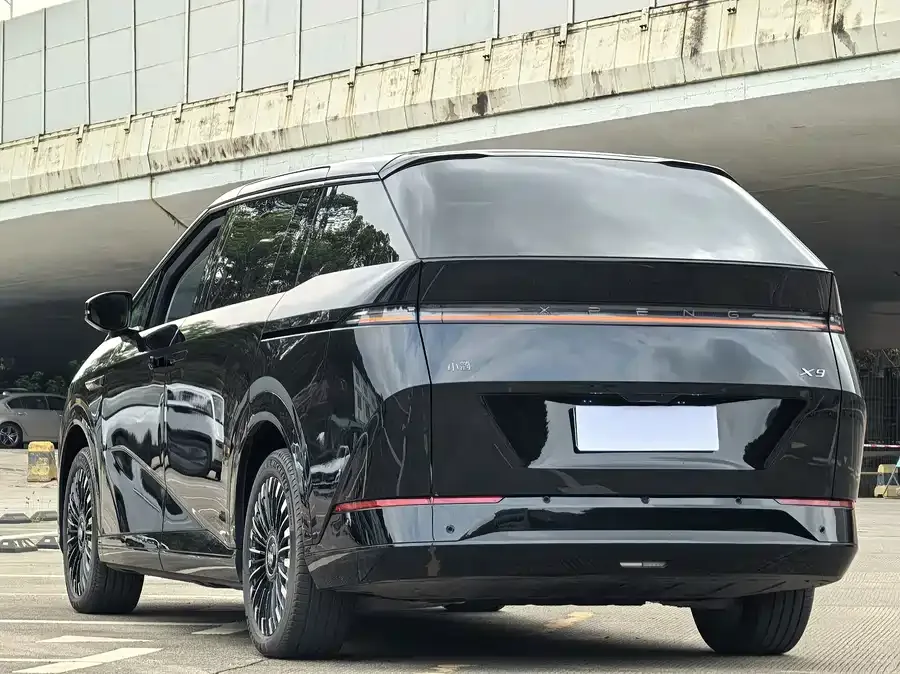 XPeng XPeng X9 XPeng X9 2025 model, pure electric, 740km ultra-long range (Max). 2025 — миниатюра 3