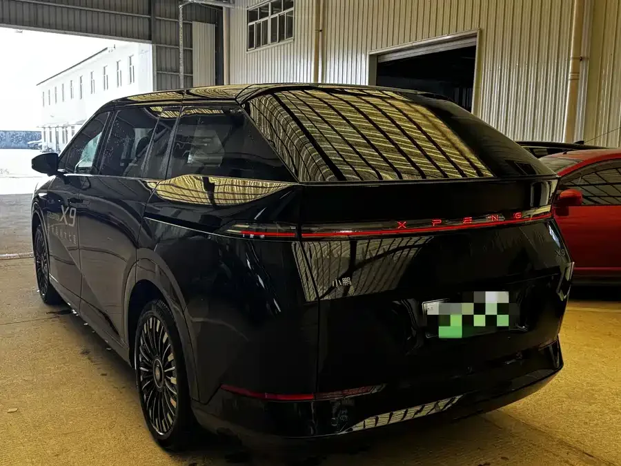 XPeng XPeng X9 XPeng X9 2025 model, pure electric, 740km ultra-long range (Max). 2025 — миниатюра 4