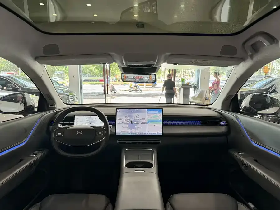 XPeng G6 Xiaopeng G6 2025 625 Long Range Max Flagship Edition 2025 — миниатюра 3