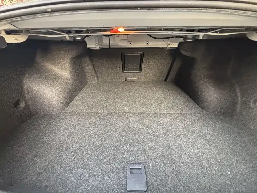Nissan Altima 2022 Teana 2.0L XL-TLS Enjoy Edition 2023 — миниатюра 4