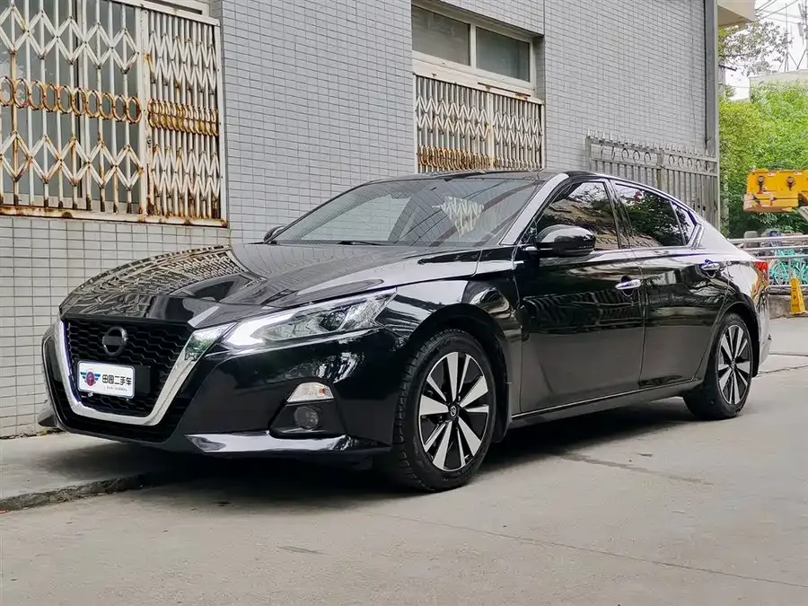 Nissan Altima 2022