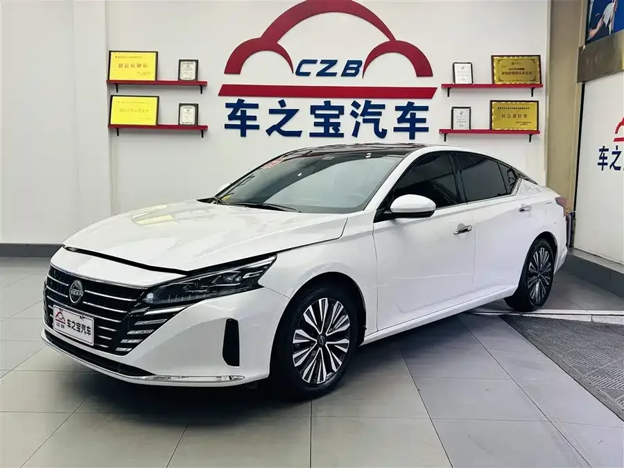 Nissan Altima 2024