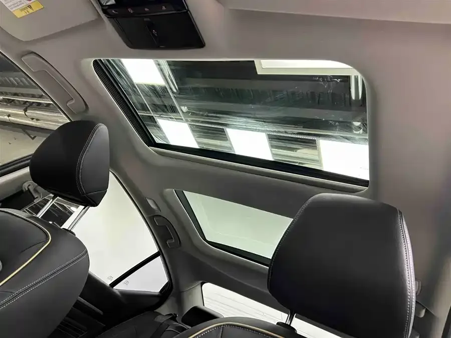 Nissan Altima Teana 2022 2.0L XL-Upr Premium Edition 2022 — миниатюра 3