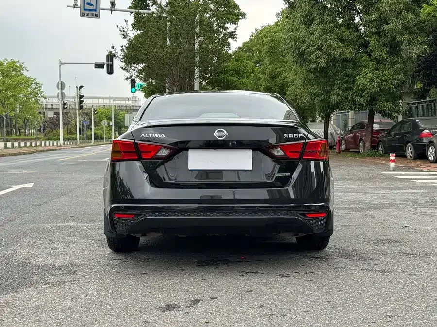 Nissan Altima Teana 2021 2.0L XL Comfort Edition 2022 — миниатюра 2