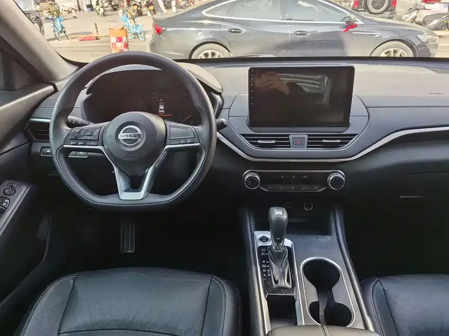 Nissan Altima Teana 2021 2.0L XL Comfort Edition 2022 — миниатюра 3