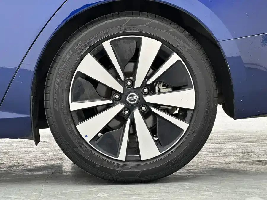 Nissan Altima Teana 2021 2.0L XL Comfort Edition 2022 — миниатюра 3