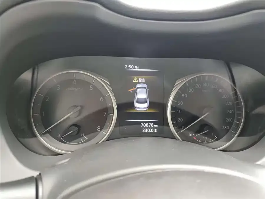 Infiniti Q50L 2022 2.0T Comfort Edition 2023 — миниатюра 4