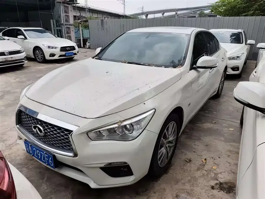 Infiniti Q50L 2022 2.0T Comfort Edition 2023 — фото 1, купить с доставкой в Москву