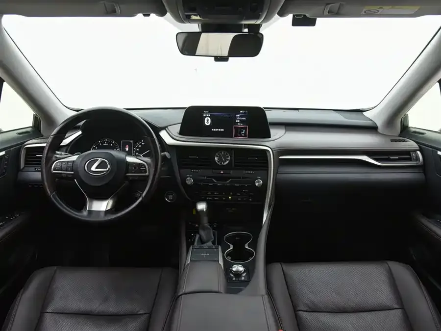 Lexus RX 2020 facelift 300 two-wheel drive comfort version 2022 — миниатюра 3
