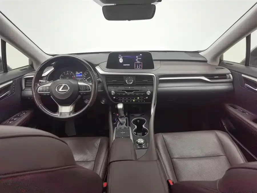 Lexus RX 2020 facelift 300 two-wheel drive comfort version 2022 — миниатюра 2