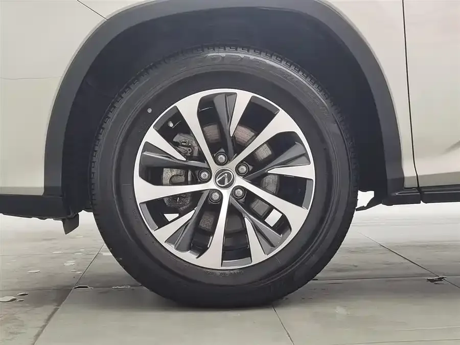 Lexus RX 2020 facelift 300 two-wheel drive comfort version 2022 — миниатюра 5