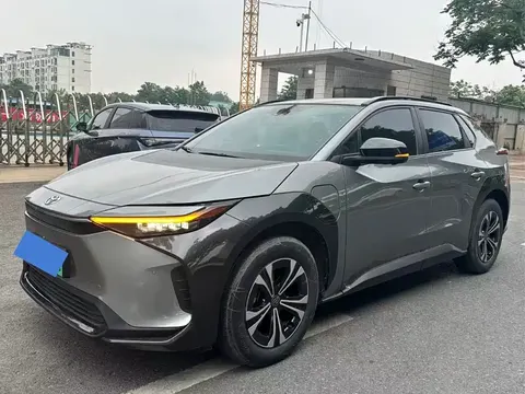 Toyota GAC bZ4X 2022 купить в Москве