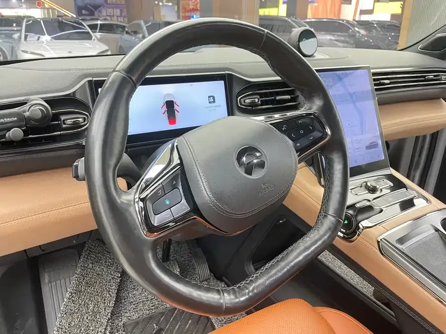 NIO ES8 NIO ES8 2020 580KM Six-seat Edition 2022 — миниатюра 3
