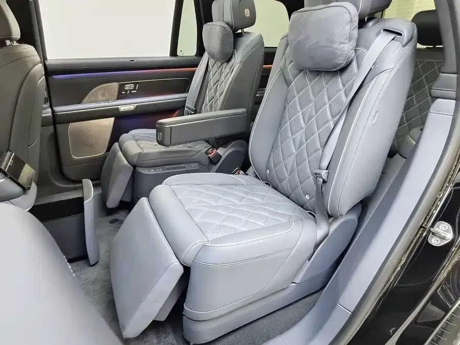 NIO ES8 NIO ES8 2026 Six-seat Executive Luxury Edition 2025 — миниатюра 3