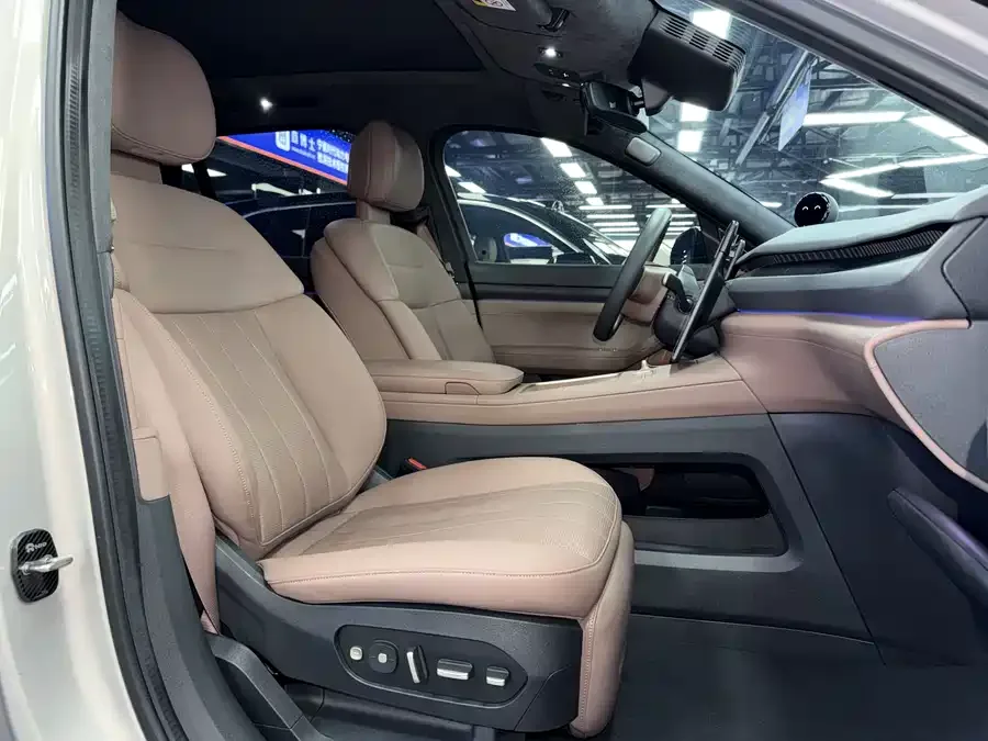 NIO ES8 NIO ES8 2024 75kWh Executive Edition 2024 — миниатюра 3