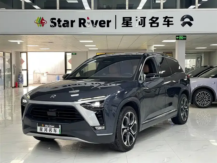 NIO ES8 2022