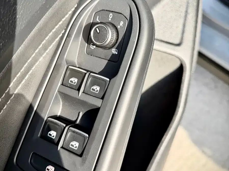 Volkswagen Golf Golf 2021 280TSI DSG R-Line 2022 — миниатюра 5