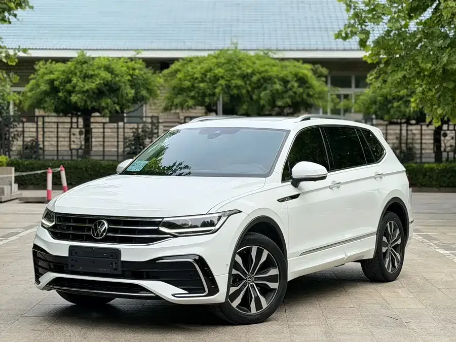 Volkswagen Tiguan L 2023