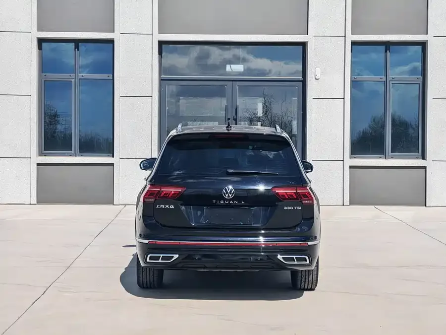 Volkswagen Tiguan L Tiguan L 2022 330TSI Automatic 2WD R-Line Enjoy Edition 2022 — миниатюра 5