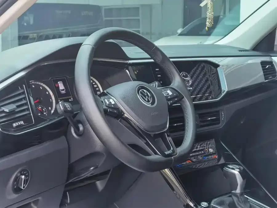 Volkswagen Tayron Tanyue 2022 330TSI two-wheel drive luxury smart connected version Plus 2022 — миниатюра 4