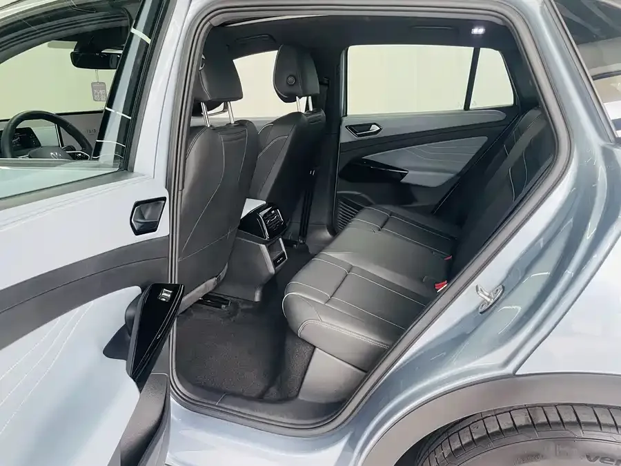 Volkswagen ID.4 X ID.4 X 2025 Smart Edition Pure Smart Edition 2024 — миниатюра 3