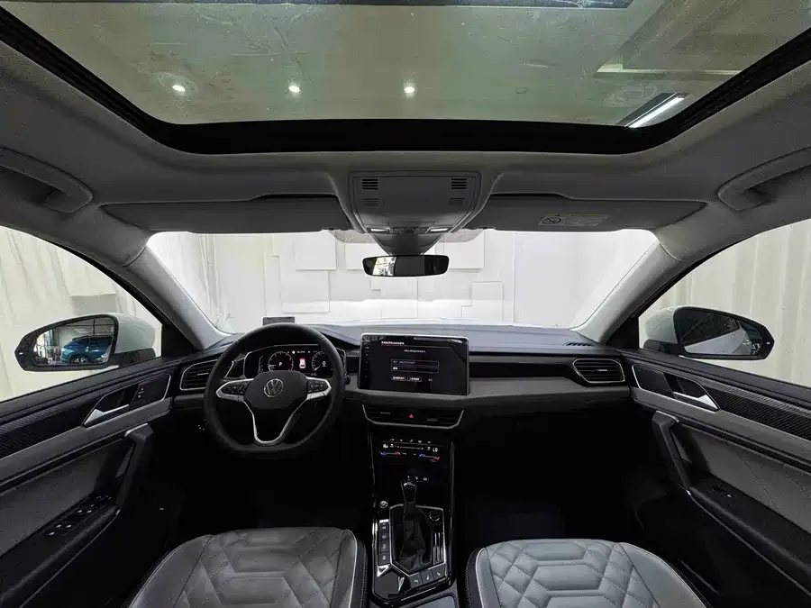 Volkswagen Tayron Tanyue 2023 280TSI 2WD Luxury Plus Advanced Edition 2022 — миниатюра 5