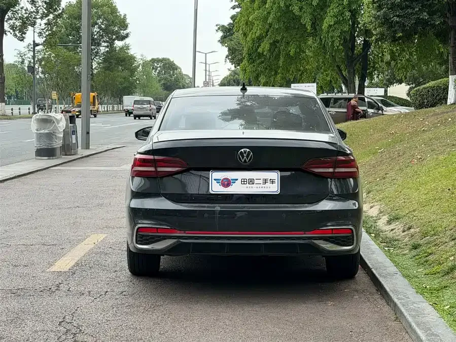 Volkswagen Lavida Lavida 2023 280TSI DSG Starry Sky Edition 2023 — миниатюра 2