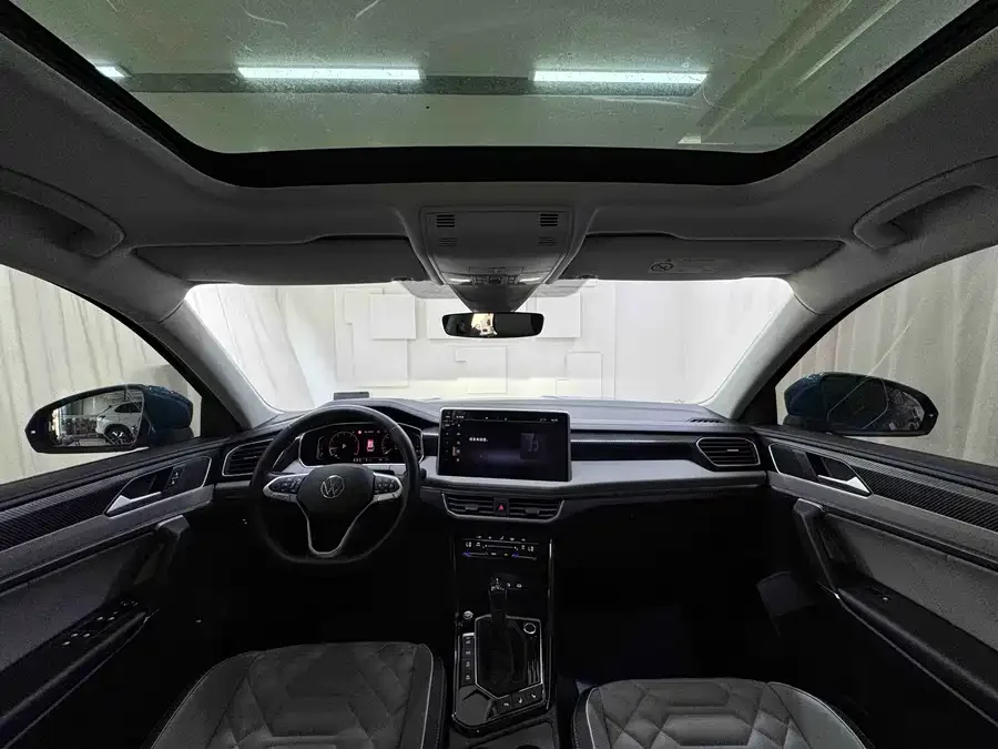 Volkswagen Tayron Tanyue 2023 280TSI 2WD Luxury Plus Advanced Edition 2022 — миниатюра 5