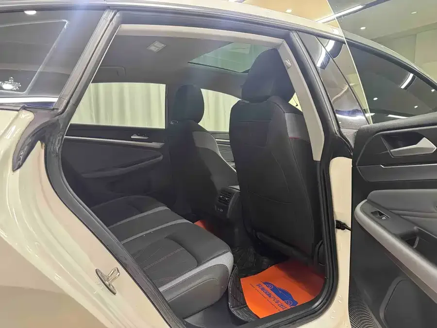 Volkswagen Lamando 2022 Lingdu Lingdu L 280TSI DSG Hot Edition 2022 — миниатюра 3