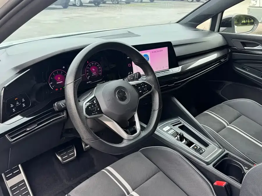 Volkswagen Golf Golf 2021 280TSI DSG R-Line 2022 — миниатюра 5