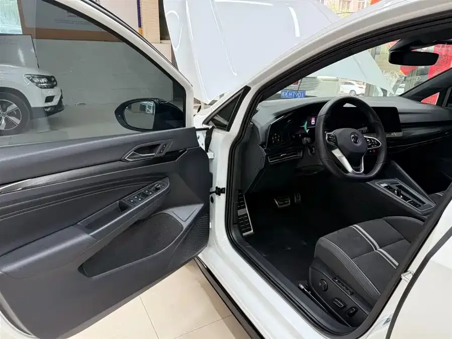 Volkswagen Golf Golf 2021 280TSI DSG R-Line 2022 — миниатюра 5