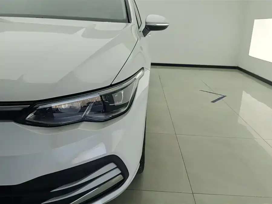 Volkswagen Golf Golf 2023 facelift 280TSI DSG Pro 2024 — миниатюра 2
