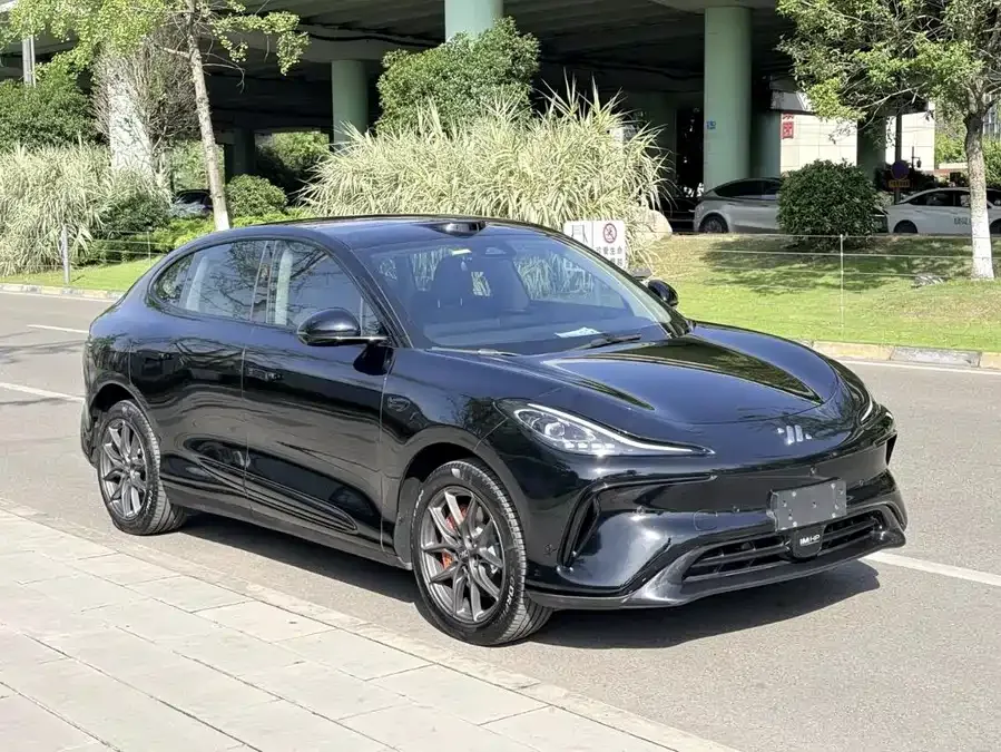IM Motors LS6 Zhiji LS6 2023 Max Standard Edition 2024 — миниатюра 3