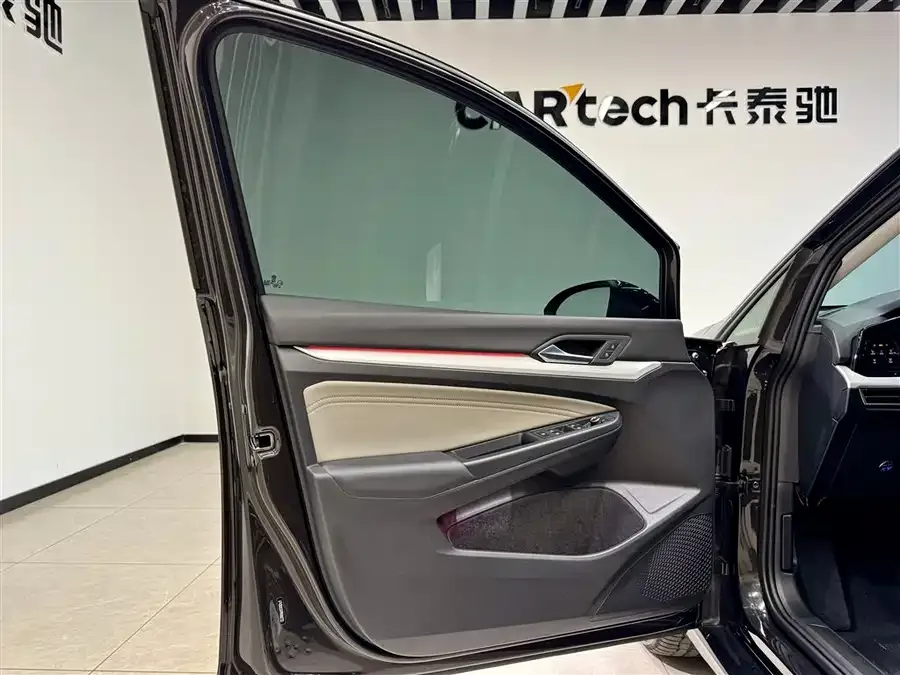 Volkswagen Golf Golf 2023 facelift 280TSI DSG Pro 2024 — миниатюра 5
