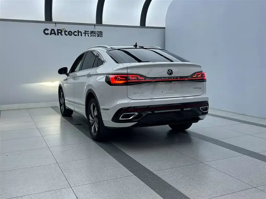 Volkswagen Tiguan X Tiguan X 2022 330TSI 2WD Flagship Edition 2023 — миниатюра 2