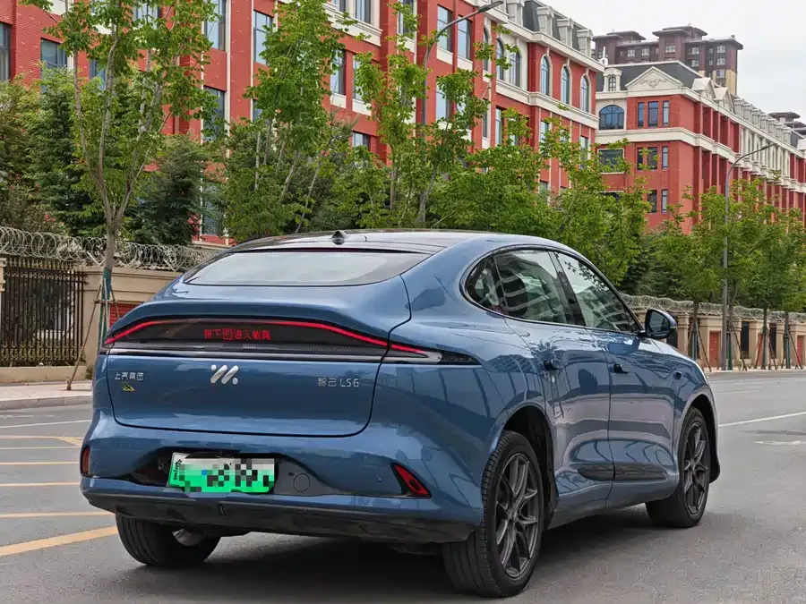 IM Motors LS6 Zhiji LS6 2025 Super Performance Lizard Smart Edition 2025 — миниатюра 2
