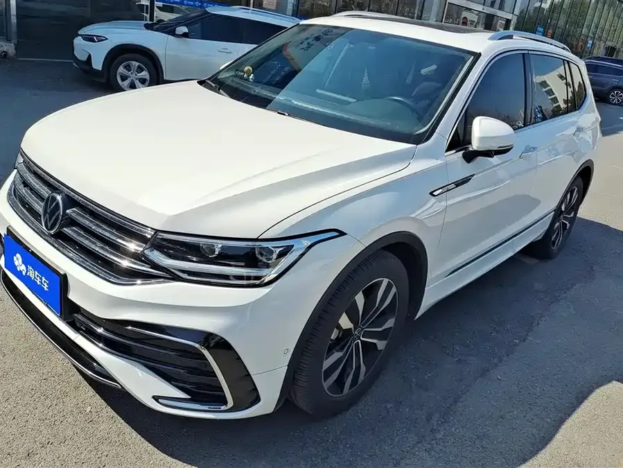 Volkswagen Tiguan L 2022