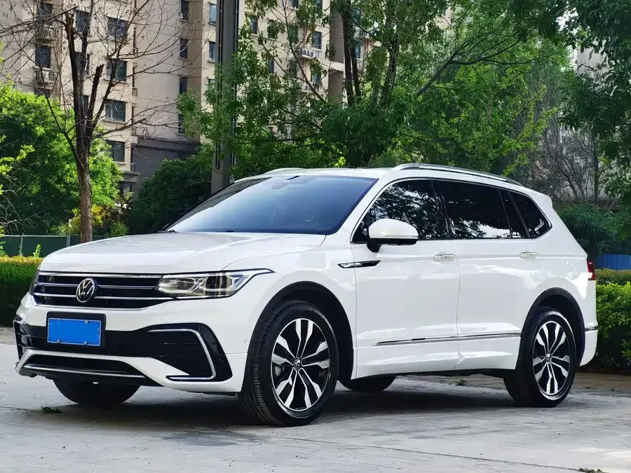Volkswagen Tiguan L 2023