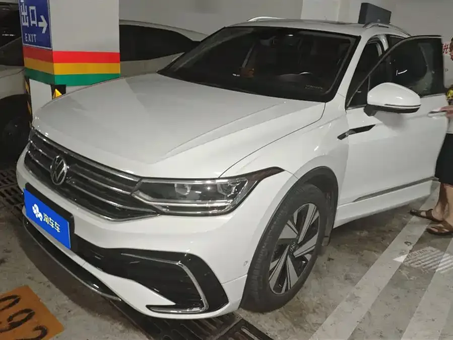 Volkswagen Tiguan L 2024