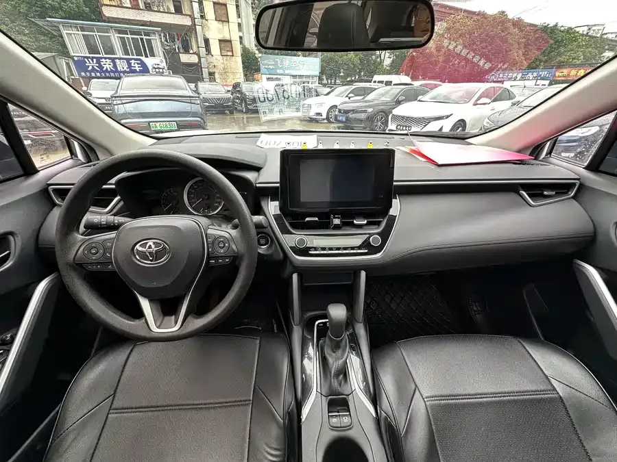 Toyota Frontlander Fenglanda 2023 2.0L CVT Leading Edition 2023 — миниатюра 4