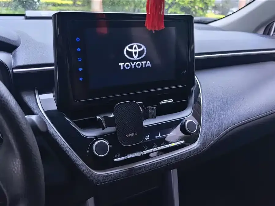 Toyota Frontlander Fenglanda 2022 2.0L CVT Elite Edition 2023 — миниатюра 4