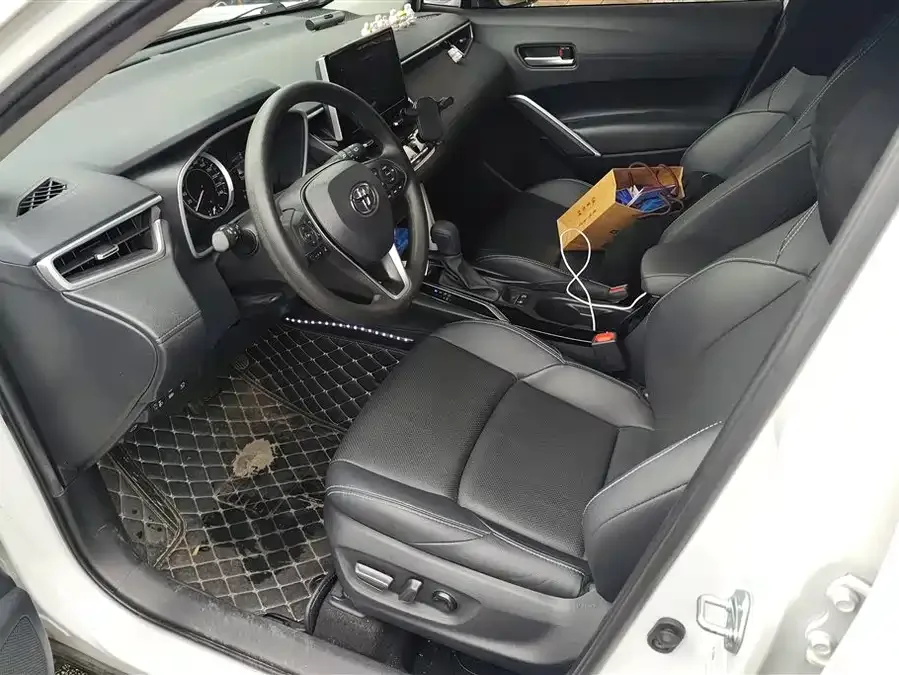 Toyota Frontlander Fenglanda 2022 2.0L CVT Luxury PLUS Edition 2023 — миниатюра 3