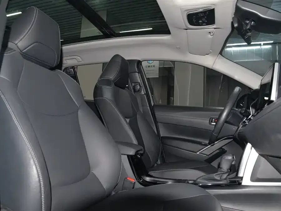 Toyota Corolla Corolla 2022 2.0L flagship version 2022 — миниатюра 5