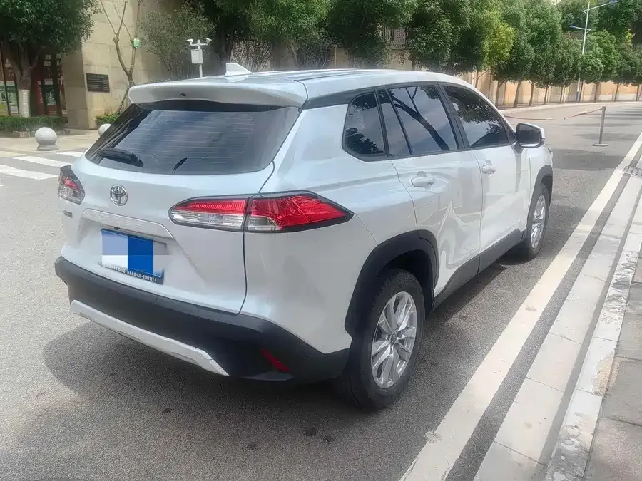 Toyota Corolla Corolla Sharp 2023 2.0L Pioneer Edition 2023 — миниатюра 3